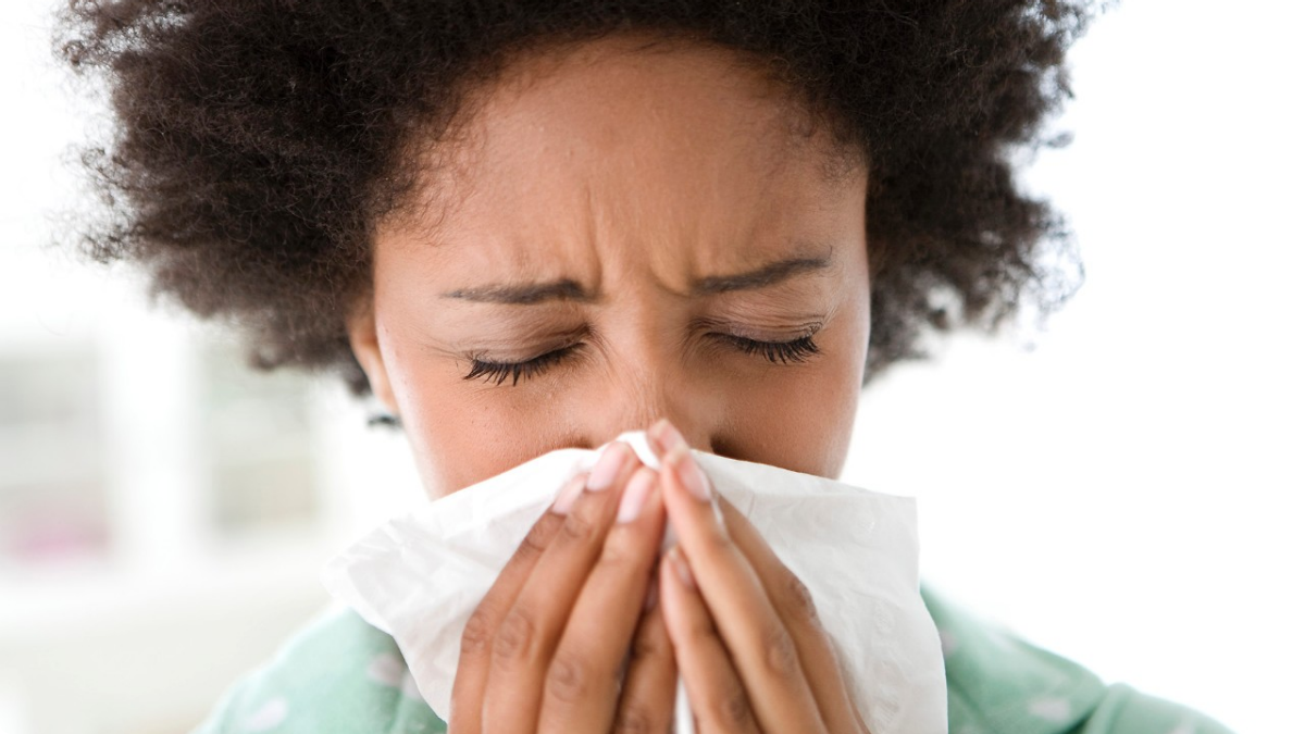 031212-health-sneezing-flu-allergies-cold